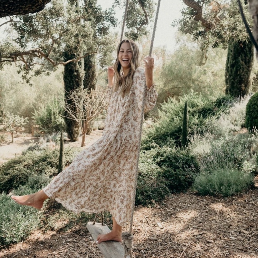 Carly Jean Los Angeles Floral Maxi Dress